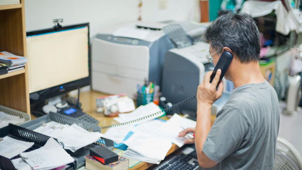 El empleo autónomo en Cantabria desciende con respecto al mes anterior y no logra instalarse en las cifras positivas de otras regiones